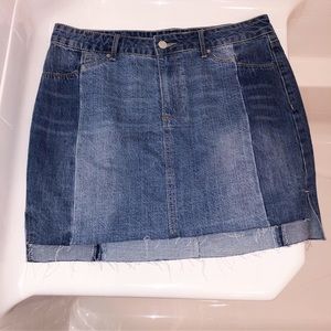 NWT Gianni Bini two-toned denim skirt